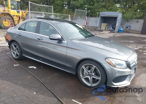 2018 Mercedes-Benz C 300 4Matic из США, поврежденный, VIN WDDWF4KB3JR385541